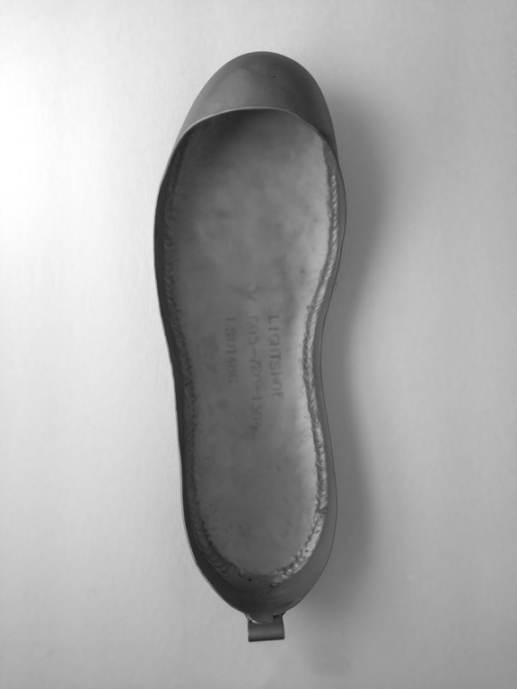 LightShoe – Steel Shoe